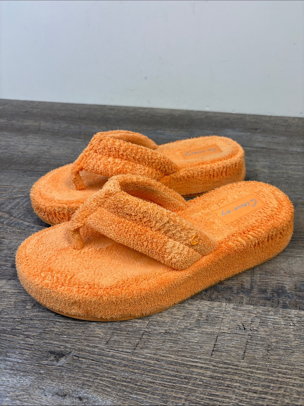 Circus by Sam Edelman Orange Terry Cloth Platform Flip Flop Sandals Size 9